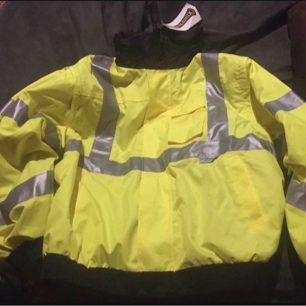 Occunomix 3M Premium Four-Way Original Bomber Jacket - Men’s Size Small